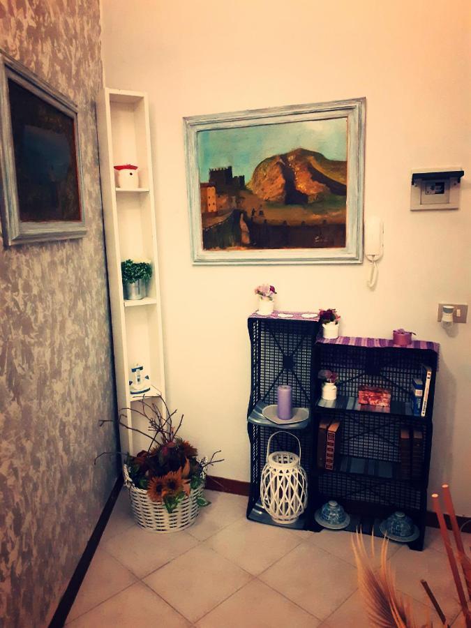 La Maison Des Caprices_ La Spezia _Stazione_5Terre 외부 사진